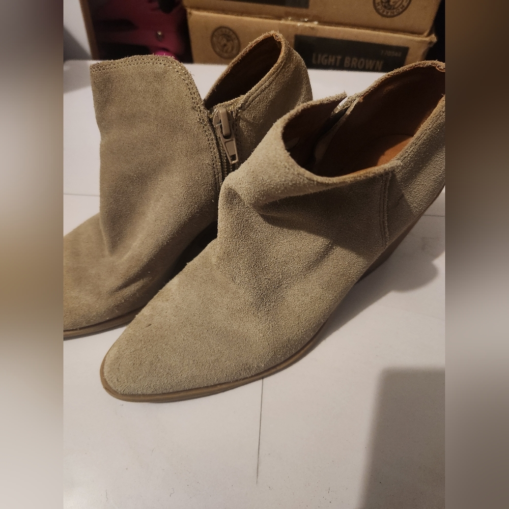 Women's Leather Ankle Booties